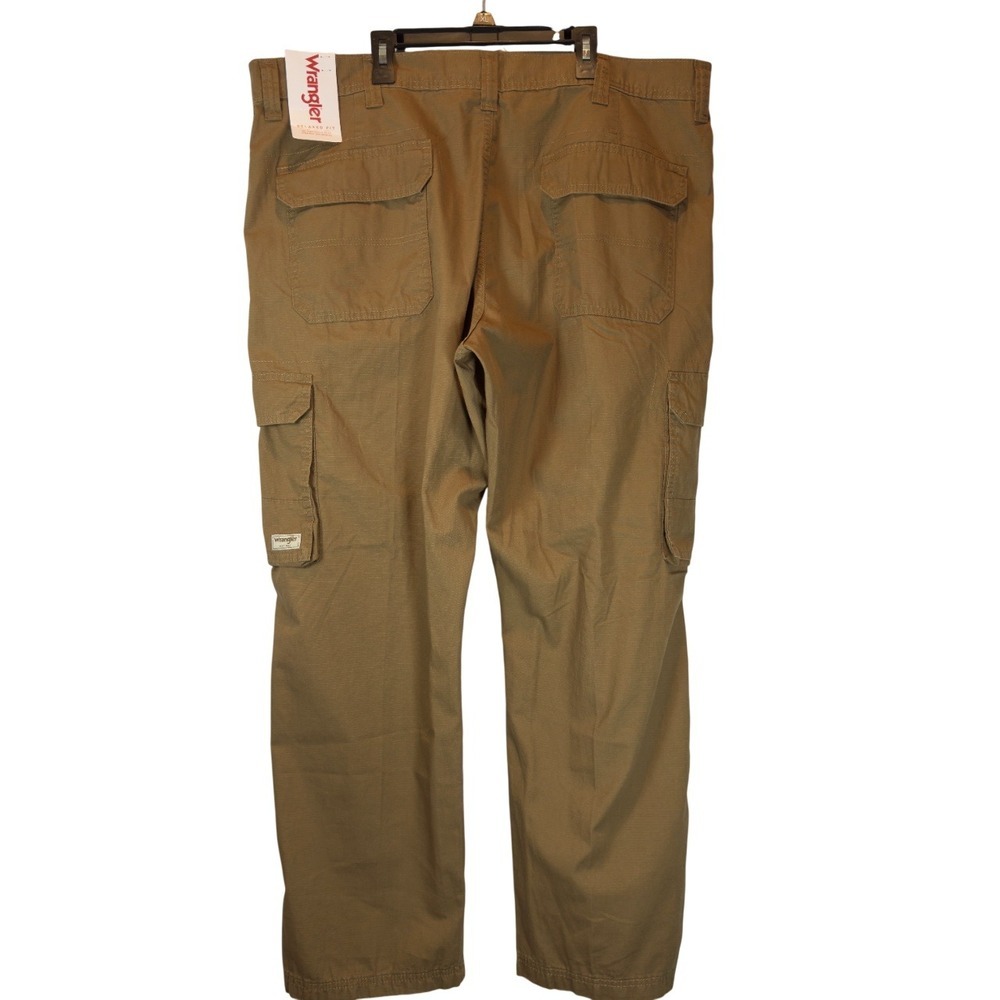 NEW Wrangler Twill Cargo Pants Loose Fit Brown MGW90BZ 100% Cotton 40x30 Work - Picture 2 of 10